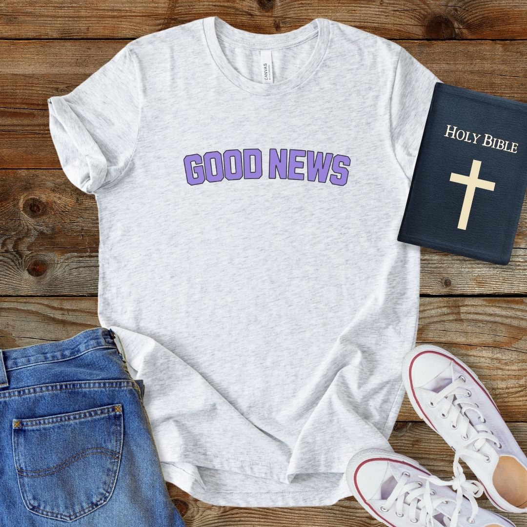 a t - shirt with the words good news on it