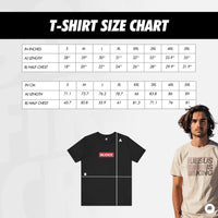 a man wearing a t - shirt size chart